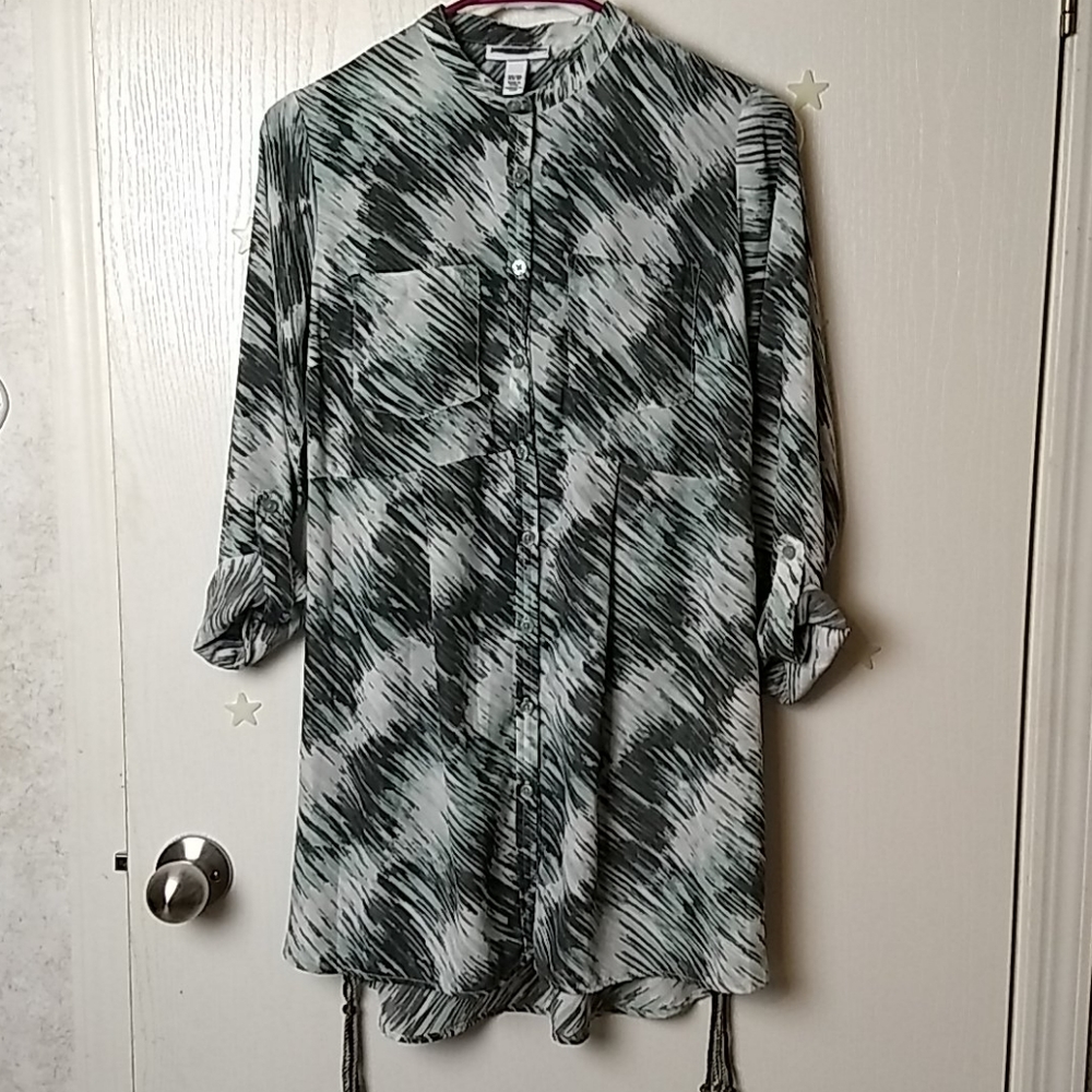 Maternity top size xs